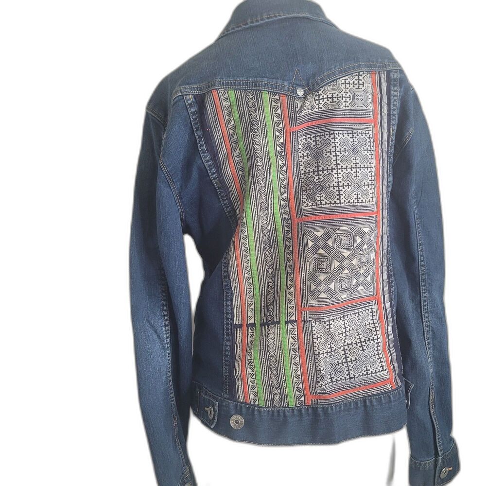 Liverpool Jeans Company Large jean jacket button collar pockets graphic design